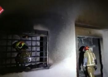 Once heridos, algunos de ellos graves, tras un incendio en una vivienda de Monforte del Cid (Alicante)