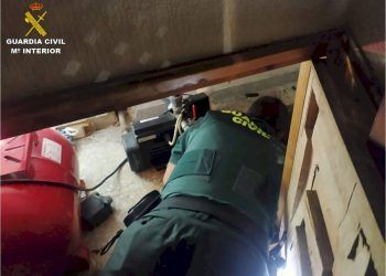 Angustioso rescate de una mujer a punto de ahogarse tras caer en un pozo en San Juan (Alicante)