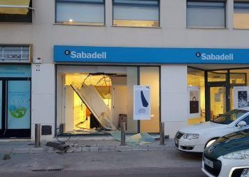 Cierran 2.569 sucursales bancarias en la Comunitat dejando a muchos ciudadanos en «exclusión financiera»