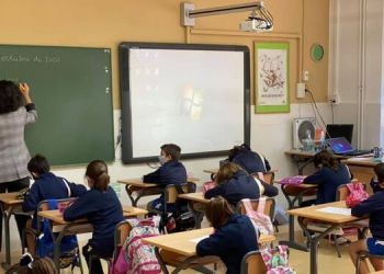 Los valencianos tendrán que gastar 2.000€ por hijo en ‘la vuelta al cole’, ¿Cómo podemos ahorrar en material escolar?