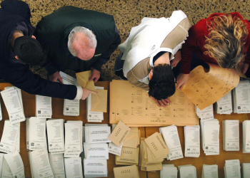 Elecciones autonómicas del 28M en Murcia: retos políticos, datos y sondeos