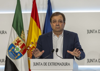 Fernández Vara anuncia que se presentará a la investidura en Extremadura y pide que se abstengan el resto de los partidos