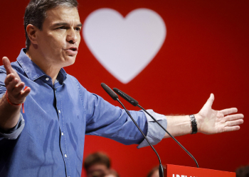 Un Sánchez enérgico pide el voto femenino y avisa del “retroceso” de una abstención el 23J