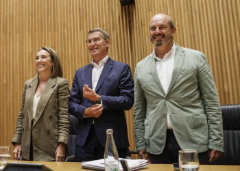 Un gestor para presidir un Senado de signo político contrario al Congreso: ¿quién es Pedro Rollán?