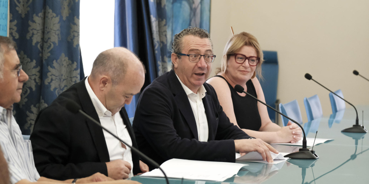 La Diputación de Alicante ultima el recurso para detener el aumento del caudal del Tajo