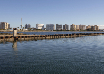Madrid “abrazará” al Mar Menor en una concentración en defensa de la laguna salada
