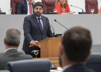 El mapa de pactos autonómicos, casi cerrado a la espera de Navarra y Murcia