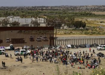 La frontera entre EEUU y México se convierte en la ruta terrestre más letal: casi 700 migrantes muertos en 2022