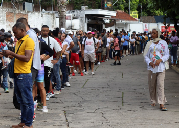 Las solicitudes de asilo en México suben un 30 % en 2023 y saturan la frontera sur