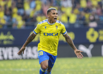 3-1. El Cádiz da buena cuenta de un pobre Villarreal