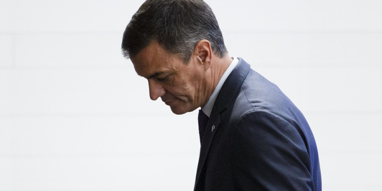 Sánchez se dedicará “en cuerpo y alma” a una investidura “auténtica” tras el intento “nocivo” de Feijóo 8 Sánchez se dedicará “en cuerpo y alma” a una investidura “auténtica” tras el intento “nocivo” de Feijóo