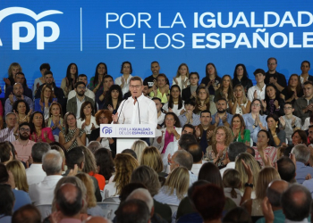 Núñez Feijóo recuerda a Pedro Sánchez que “la igualdad” diferencia una democracia de una dictadura
