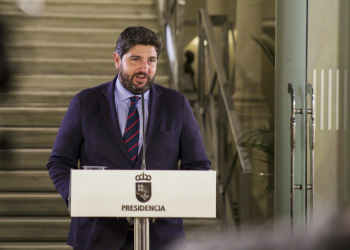 Fernando López Miras opta por un gobierno “de continuidad” con solo cuatro caras nuevas