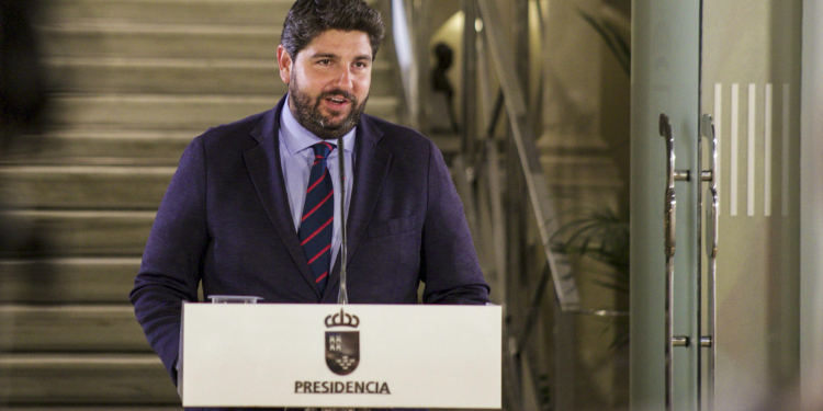 Fernando López Miras opta por un gobierno “de continuidad” con solo cuatro caras nuevas 9 Fernando López Miras opta por un gobierno “de continuidad” con solo cuatro caras nuevas